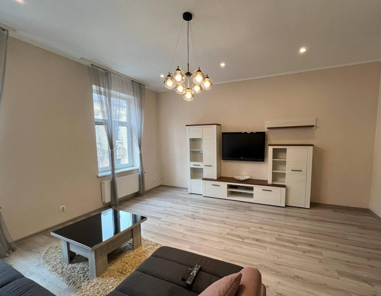 Apartments On Sholom Aleikhema Lwów Zewnętrze zdjęcie